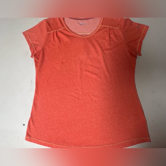 COLUMBIA SPORTSWEAR LADIES SHORT SLEEVE ATHLETIC TOP CORAL COLOR SIZE XL V NECK - Picture 4 of 9